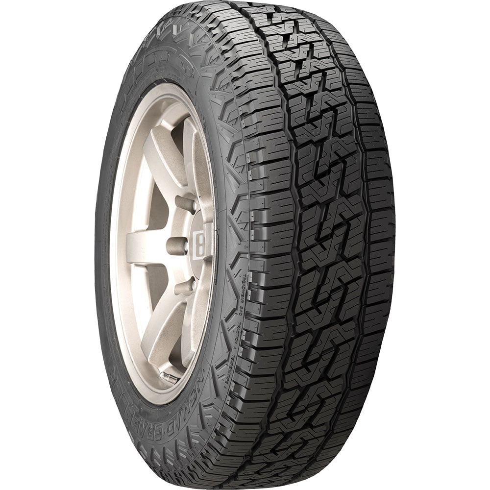 PRODUCT_tire_nitto-nomad-grappler_bsw_angle_Zoom.jpg